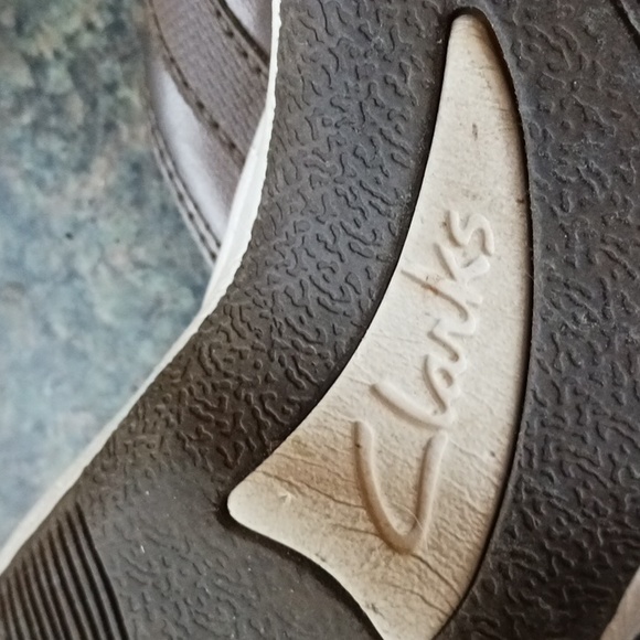 Womans Flip Flops 7 1/2 Clarks - Picture 3 of 8